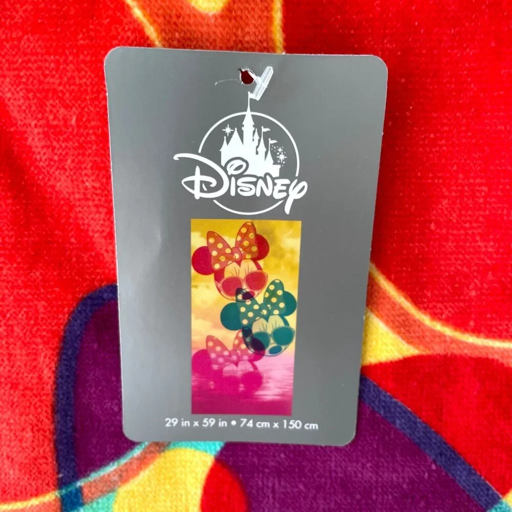 Disney Store Minnie Mouse Colorful Beach Towel